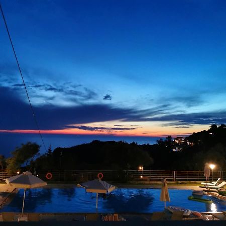 Molivos Sunset Apartments Mythimna Exterior foto