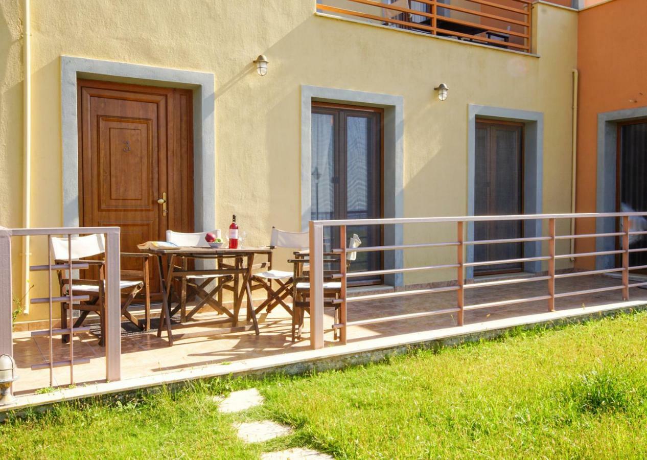 Molivos Sunset Apartments Mythimna Exterior foto